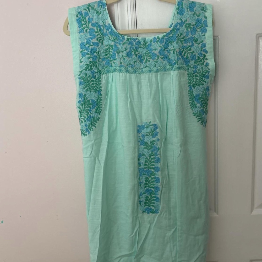 J. Marie teal and blue embroidered dress